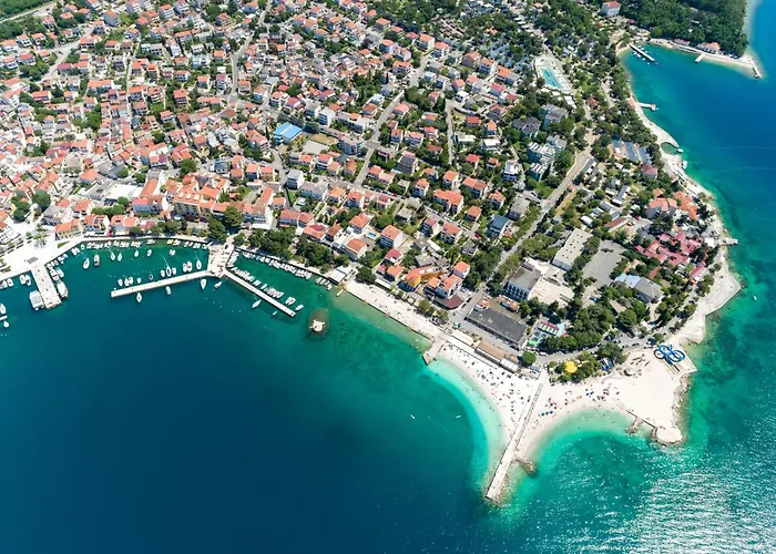 With Parking Space - Crikvenica - 24323 Apartman Selce